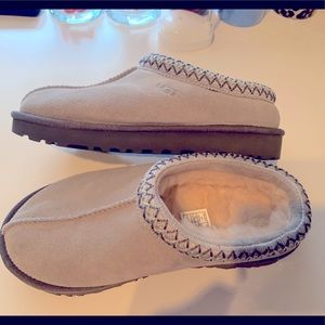 UGG Tasman Slippers - Pre-owned - Like New